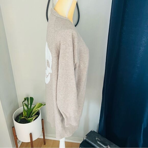 Sweet Romeo Skull Back Open Long Sleeve Cardigan Sweater, Tan/White, Medium - Picture 16 of 16